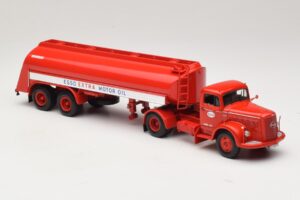 Mercedes LS315 Tanksattelzug Esso Minichamps 1:43 499034770 Metal — billede 4 af 6