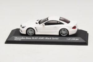 Mercedes SL65 AMG R230 Black Series Mat Hvid Minichamps 1:43 400038222 Metal