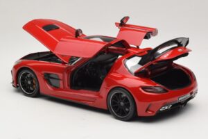 Mercedes SLS AMG C197 Black Series Rød Minichamps 1:18 110033022 Metal — billede 5 af 8