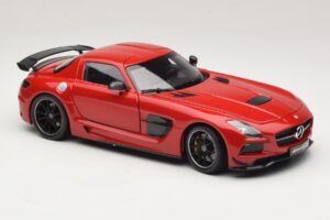 Mercedes SLS AMG C197 Black Series Rød Minichamps 1:18 110033022 Metal — billede 6 af 8
