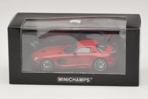 Mercedes SLS AMG C197 Black Series Rød Minichamps 1:43 437033021 Metal — billede 4 af 4