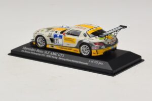 Mercedes SLS AMG GT3 #21 Rowe Racing Hartung / Heyer Nurburgring 24 Hours 2013 Minichamps 1:43 410133221 Metal — billede 3 af 4