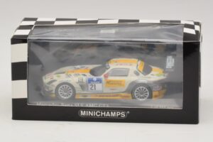 Mercedes SLS AMG GT3 #21 Rowe Racing Hartung / Heyer Nurburgring 24 Hours 2013 Minichamps 1:43 410133221 Metal — billede 4 af 4