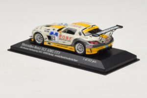 Mercedes SLS AMG GT3 #23 Rowe Racing Arnold / Roloff Nurburgring 24 Hours 2013 Minichamps 1:43 410133223 Metal — billede 3 af 4