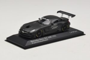 Mercedes SLS AMG GT3 45 Years of Driving Performance Sort Minichamps 1:43 410133200 Metal — billede 2 af 4