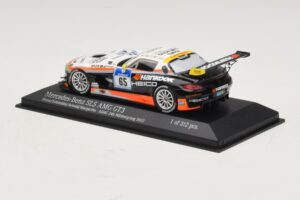 Mercedes SLS AMG GT3 #65 Hankook 24 Hours of Nurburgring 2012 Minichamps 1:43 437123265 Metal — billede 3 af 4