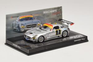 Mercedes SLS AMG GT3 #7 Black Falcon Jager / Seyffarth 24 Hours of Dubai 2011 Minichamps 1:43 437110307 Metal — billede 2 af 5
