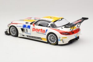 Mercedes SLS AMG GT3 #9 B. Schneider / J. Bleekemolen Black Falcon 24 Hours of Nurburgring Winner 2013 Minichamps 1:18 151133 — billede 5 af 6