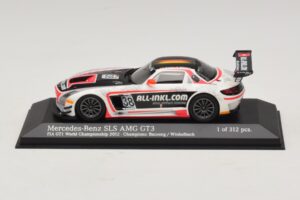 Mercedes SLS AMG GT3 All-Inkl.com #38 FIA GT1 World Championship 2012 Champions Minichamps 1:43 410123238 Metal