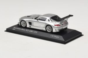 Mercedes SLS AMG GT3 Sølv Minichamps 1:43 410113202 Metal — billede 3 af 4
