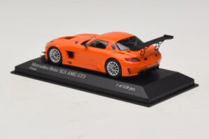 Mercedes SLS AMG GT3 Street Orange Minichamps 1:43 410113204 Metal — billede 3 af 4