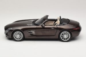 Mercedes SLS AMG Sepang Brown Minichamps 1:18 B66960080 Metal — billede 5 af 9
