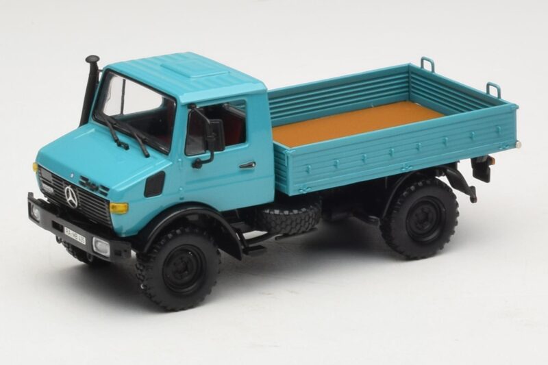 Mercedes Unimog 1300 L Ladvogn Blå Minichamps 1:43 439033020 Metal