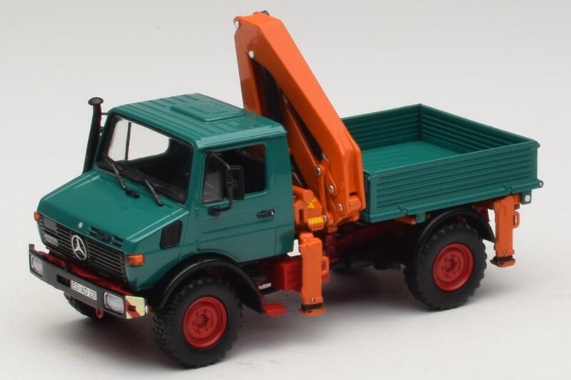 Mercedes Unimog 1300 L Tipvogn med Lastkran Minichamps 1:43 439033000 Metal