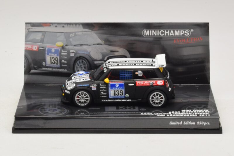 Mini Cooper Dörr Motorsport #139 Hahn / Holoch 24 Hours of Nürburgring 2011 Minichamps 1:43 Mini Cooper Dörr Motorsport #139 Hahn / Holoch 24 Hours of Nürburgring 2011 Minichamps 1:43 437112139 Metal