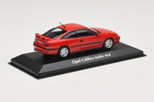 Opel Calibra Turbo 4x4 Rød Maxichamps 1:43 940045721 Metal — billede 2 af 4