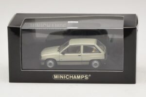 Opel Corsa A Lysegrøn Metallic Minichamps 1:43 CORSA001 Metal — billede 4 af 4