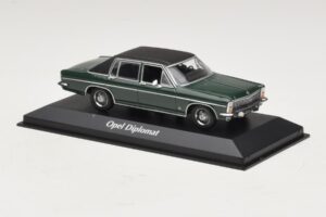 Opel Diplomat B Mørkegrøn Maxichamps 1:43 940046070 Metal — billede 3 af 4