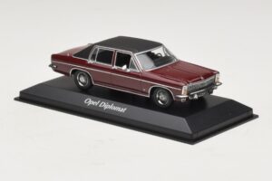 Opel Diplomat B Mørkerød Maxichamps 1:43 940046071 Metal — billede 3 af 4