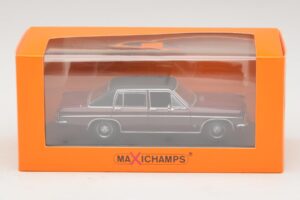 Opel Diplomat B Mørkerød Maxichamps 1:43 940046071 Metal — billede 4 af 4