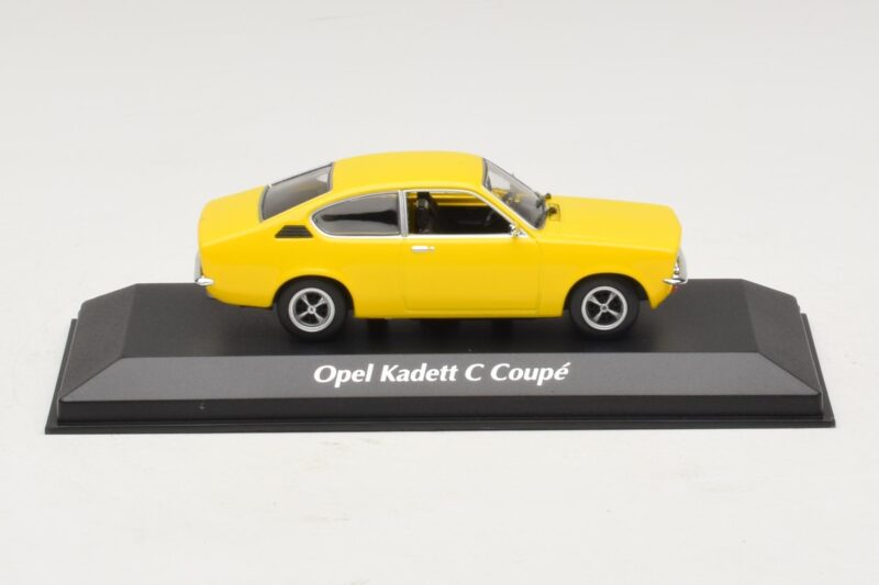 Opel Kadett C Coupe Gul Maxichamps 1:43 940045620 Metal