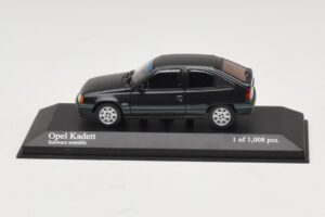 Opel Kadett E Black Metallic Minichamps 1:43 400045901 Metal