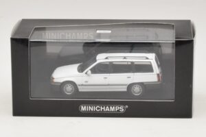 Opel Kadett E Caravan Hvid Minichamps 1:43 400045911 Metal — billede 4 af 4