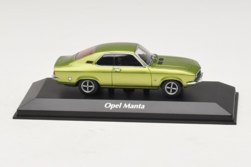 Opel Manta A Grøn Metallic Maxichamps 1:43 940045501 Metal