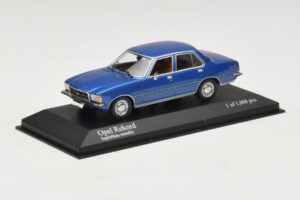 Opel Rekord D Blå Metallic Minichamps 1:43 400044002 Metal — billede 2 af 4