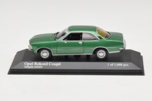 Opel Rekord D Coupé Grøn Metallic Minichamps 1:43 400044022 Metal