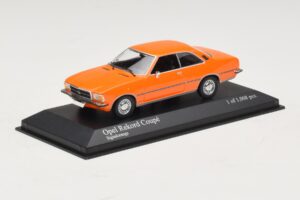 Opel Rekord D Coupé Orange Minichamps 1:43 400044024 Metal — billede 2 af 4