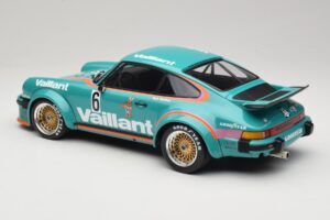 Porsche 911 934 Vaillant #6 T. Hezemans Winner DRM Norisring 1976 Minichamps 1:12 125766406 Metal — billede 5 af 6