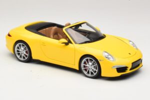 Porsche 911 991 Carrera S Cabriolet Gul Minichamps 1:18 100061031 Metal — billede 6 af 8