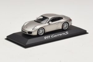 Porsche 911 991 Carrera S Sølv Metallic Minichamps 1:43 WAP0200130C Metal — billede 2 af 4