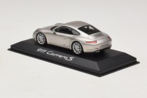 Porsche 911 991 Carrera S Sølv Metallic Minichamps 1:43 WAP0200130C Metal — billede 3 af 4