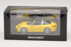 Porsche 911 991 Targa Gul Minichamps 1:43 410062441 Metal — billede 4 af 4
