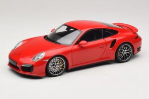 Porsche 911 991 Turbo S Rød Minichamps 1:18 110062320 Metal