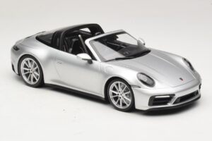 Porsche 911 992 Targa 4 GTS Sølv Minichamps 1:18 WAP0211460RTRG Metal — billede 4 af 6