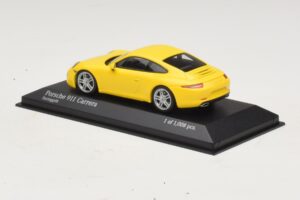 Porsche 911 996 Gul Minichamps 1:43 400061182 Metal — billede 3 af 4