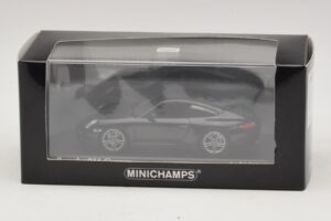 Porsche 911 997 Carrera Black Edition Minichamps 1:43 400066425 Metal — billede 4 af 4
