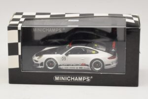 Porsche 911 997 GT3 RSR #9 Presentation 2009 Minichamps 1:43 400096909 Metal — billede 4 af 4
