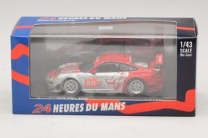 Porsche 911 997 GT3 RSR GT2 #80 S. Neiman / D. Law 24 Hours of Le Mans 2010 Minichamps 1:43 410106980 Metal — billede 4 af 4