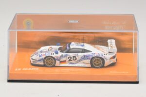 Porsche 911 GT1 #25 B. Wollek / T. Boutsen / H-J. Stuck 24 Hours of Le Mans 1996 Minichamps 1:43 403966625 Metal — billede 4 af 5