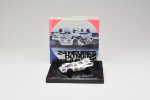 Porsche 917K #22 H. Marko / G. van Lennep Martini Racing 24 Hours of Le Mans Vinder 1971 Kassette Udgave Minichamps 1:43 WAP0 — billede 5 af 5