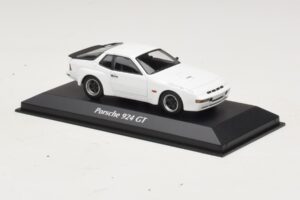 Porsche 924 GT Hvid Maxichamps 1:43 940066121 Metal — billede 3 af 4