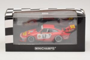 Porsche 935/77 #67 R. Stommelen Nurburgring DRM Champion 1977 Minichamps 1:43 400776367 Metal — billede 4 af 4
