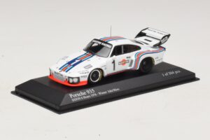Porsche 935 Martini Racing #1 R. Stommelen / M. Schurti Winner Dijon 6 Hours 1976 Minichamps 1:43 400766311 Metal — billede 2 af 4