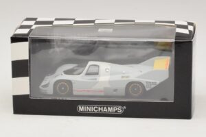 Porsche 956K Rollout Version 1982 Minichamps 1:43 400826799 Metal — billede 4 af 4