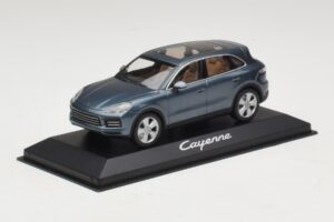 Porsche Cayenne E3 Blue Metallic Minichamps 1:43 WAP0203110J Metal — billede 2 af 4