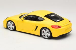 Porsche Cayman 981 Gul Minichamps 1:18 110062220 Metal — billede 7 af 8